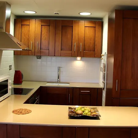 E01 Apollo Heights *