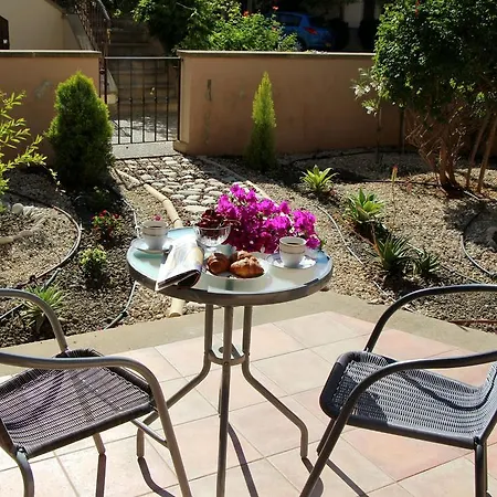 Apartman E01 Apollo Heights